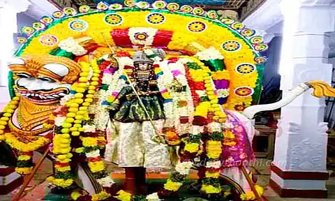 சிம்மக்கல் செல்லத்தம்மனுக்கு பட்டாபிஷேகம்