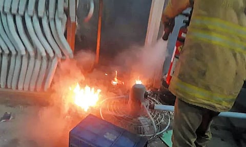 ஸ்ரீபெரும்புதூர் அருகே தொழிற்சாலையில் பாய்லர் வெடித்து தீ விபத்து; 5 பேர் படுகாயம்