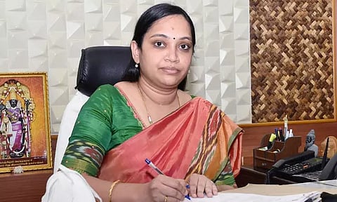 குடியரசு தினத்தன்று தேசிய கொடியை ஏற்றுவதில் குழப்பம் விளைவித்தால் கடும் நடவடிக்கை - கலெக்டர் எச்சரிக்கை