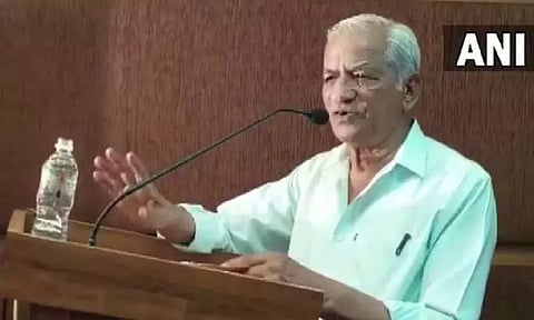 பகவான் ராமர், சீதையுடன் ஒன்றாக அமர்ந்து ஒயின் குடிப்பார்; பேராசிரியரின் சர்ச்சை பேச்சு