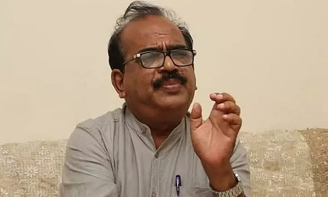 நாஞ்சில் சம்பத் உடல்நலக்குறைவால் மருத்துவமனையில் அனுமதி...!