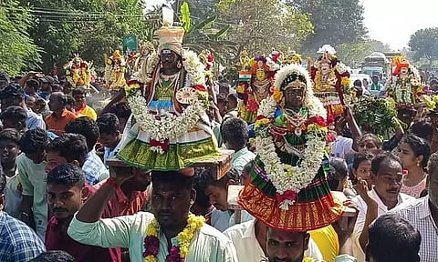 சி முட்லூரில் கன்னி திருவிழா திரளான பக்தர்கள் பங்கேற்பு