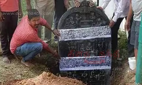 மண்டியா அருகே பாண்டவபுராவில் 13-ம் நூற்றாண்டு கல்வெட்டு கண்டெடுப்பு