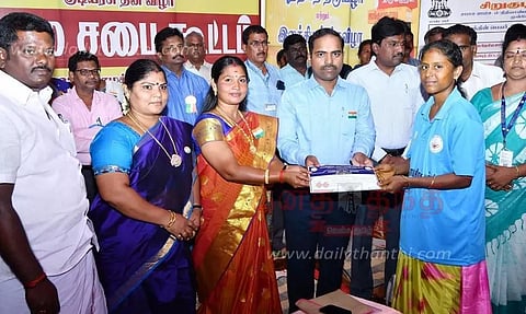 சிறுகுடி ஊராட்சி கிராம சபை கூட்டத்தில் கலெக்டர் பங்கேற்பு