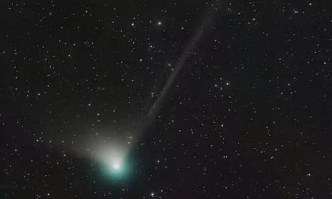 50 ஆயிரம் ஆண்டுகளுக்கு பிறகு மீண்டும் பூமிக்கு அருகே நெருங்கி வரும் அரிய வால் நட்சத்திரம்..!