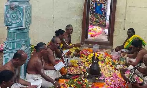 ஆளவந்தீஸ்வரர் கோவிலில் லட்சார்ச்சனை