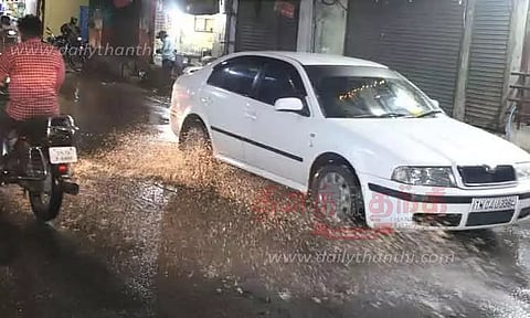 குமரியில் சாரல் மழை