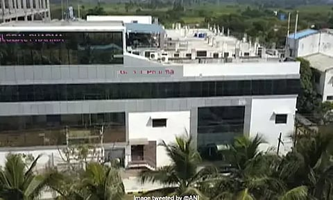 அமெரிக்காவில் கண் சொட்டு மருந்தால் பார்வை இழப்பு - உயிரிழப்பு சென்னை மருந்து நிறுவனத்தில் நள்ளிரவு ஆய்வு