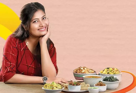 இளமையுடன் திகழ தவிர்க்க வேண்டிய உணவுகள்