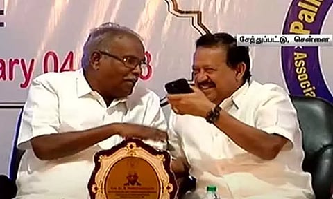 'அரசின் திட்டங்களை மாணவர்களிடம் கொண்டு சேர்க்கும் பணி ஆசிரியர்களிடம் தான் உள்ளது' - அமைச்சர் பொன்முடி