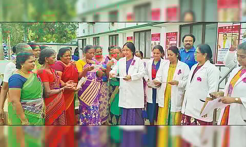 ஓமந்தூரார் அரசு ஆஸ்பத்திரியில் புற்றுநோய் தின விழிப்புணர்வு நிகழ்ச்சி - கல்லூரி முதல்வர் ஜெயந்தி பங்கேற்பு