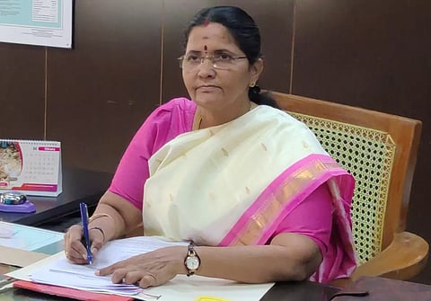 பொதுமக்களின் அடிப்படை தேவைகளுக்கு உடனடி தீர்வு