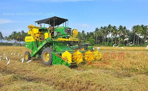 இதுவரை 1,250 ஏக்கரில்நெல் அறுவடை பணி முடிந்தது