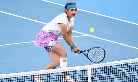 அபுதாபி ஓபன் டென்னிஸ் - இரட்டையர் பிரிவு முதல் சுற்றில் சானியா மிர்சா தோல்வி...!