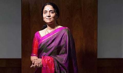 பங்கு சந்தை முறைகேடு - சித்ரா ராமகிருஷ்ணனுக்கு ஜாமீன் வழங்கியது டெல்லி கோர்ட்டு