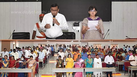 கொத்தடிமை தொழிலாளர் முறை ஒழிப்பு உறுதிமொழி ஏற்பு