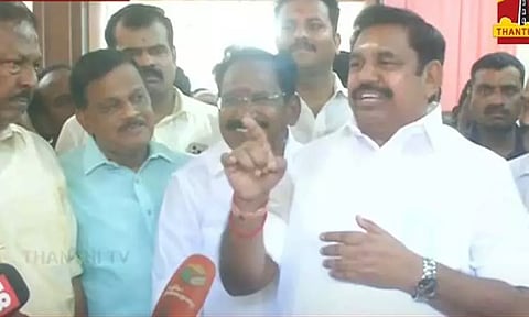 இடைத்தேர்தலில் அதிமுக மாபெரும் வெற்றிபெறும்: நெல்லையில் எடப்பாடி பழனிசாமி பேட்டி