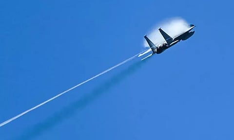 6 நாளில் 2வதாக பறந்த மர்மப் பொருள்: சுட்டு வீழ்த்திய அமெரிக்கா