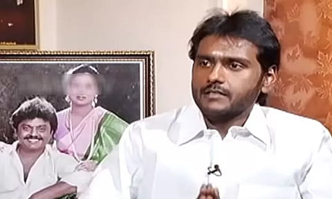 பேனாவை மக்கள் வரி பணத்தில் வைப்பது தவறு- நடிகர் விஜயபிரபாகரன் பேட்டி