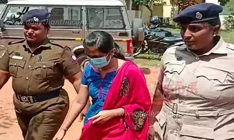 பெற்றோருடன் செல்ல குருத்திகா விருப்பம்- மதுரை ஐகோர்ட்டு