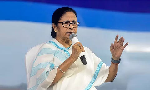 பிபிசி அலுவலக சோதனை மிகவும் துரதிர்ஷ்டவசமானது - முதல்-மந்திரி மம்தா பானர்ஜி