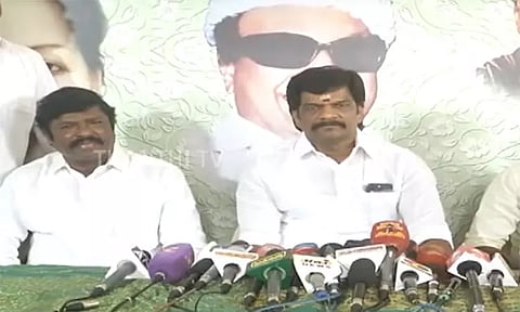 கொளத்தூர் தொகுதியில் போட்டியிட ரூ.1 கோடி கேட்ட கே.பி.முனுசாமி -ஓபிஎஸ் ஆதரவாளர் வெளியிட்ட ஆடியோவால் பரபரப்பு