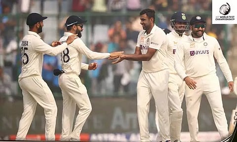 டெல்லி டெஸ்ட்: முதல் நாள் உணவு இடைவேளை வரை ஆஸி. அணி 94-3