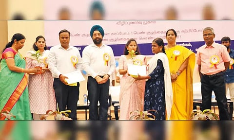 பெண்கள் அனைவரும் கல்வி கற்பதில் தனி கவனம் செலுத்த வேண்டும் - சென்னை மேயர் பிரியா பேச்சு