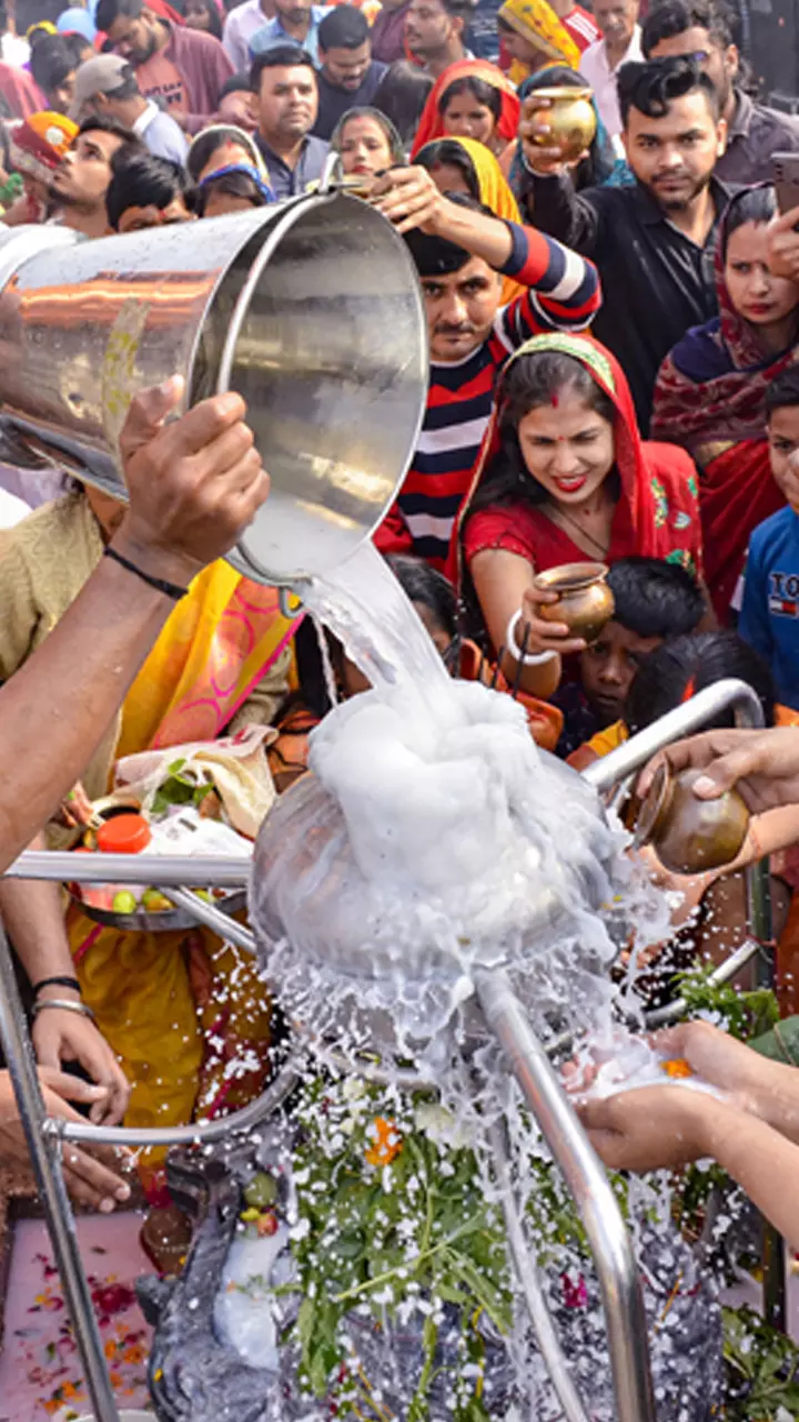 மகா சிவராத்திரி - நாடு முழுவதும் கொண்டாட்டம்...!