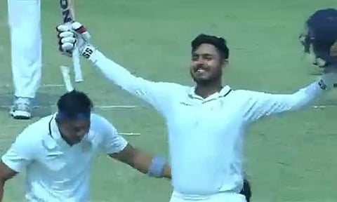 ரஞ்சி கிரிக்கெட் இறுதிப்போட்டி; பெங்கால் அணியை வீழ்த்தி 2-வது முறையாக சாம்பியன் பட்டம் வென்றது சவுராஷ்டிரா