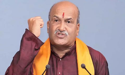 லவ் ஜிகாத்துக்கு பதிலடி... முஸ்லிம் சிறுமிகளை கவர்ந்து இழுங்கள் - பாதுகாப்பு, பணி தருவோம்: ஸ்ரீராம் சேனா அறிவிப்பு