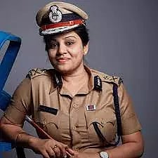 ரோகிணி சிந்தூரியால் பாதிக்கப்பட்ட பெண்களுக்காக போராடுகிறேன்ஐ.பி.எஸ். அதிகாரி ரூபா டுவிட்டரில் கருத்து