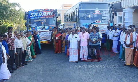 ராமேசுவரத்தில் இருந்து காசிக்கு 66 பேர் ஆன்மிக பயணம் புறப்பட்டனர்