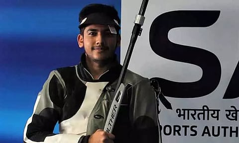 உலகக் கோப்பை துப்பாக்கி சுடுதல்: பிரதாப் சிங் தோமருக்கு தங்கம்