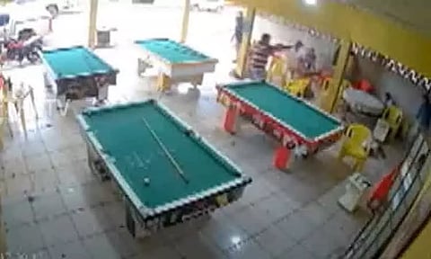 பிரேசிலில் பயங்கரம்: விளையாட்டில் தோற்றதைப் பார்த்து சிரித்தவர்கள் மீது துப்பாக்கிச்சூடு - 7 பேர் உயிரிழப்பு