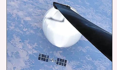 60 ஆயிரம் அடி உயரத்தில் எடுக்கப்பட்ட சீன உளவு பலூன் 'செல்பி' படம் - அமெரிக்கா வெளியிட்டது