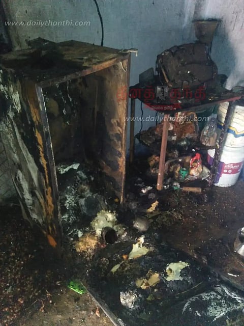 காணாம்பாளையத்தில்உயர் மின் அழுத்தத்தால் எலக்ட்ரானிக் பொருட்கள் எரிந்து சேதம்