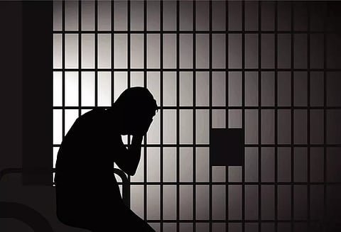 கந்து வட்டி வழக்கில் தந்தை-மகனுக்கு 1 ஆண்டு சிறை