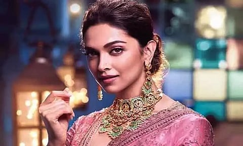 ஆஸ்கர் விருதுகள் வழங்கும் விழாவில் நடிகை தீபிகா படுகோனே... ரசிகர்கள் வாழ்த்து