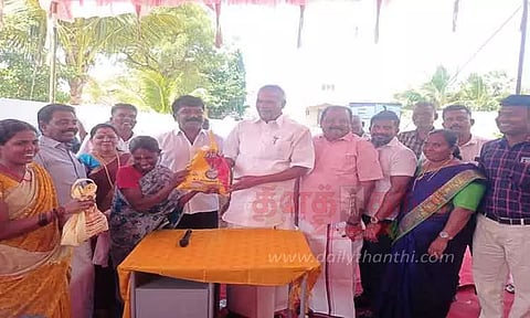 புதியம்புத்தூரில் புதிய ரேஷன் கடை திறப்பு