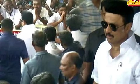 முதல் அமைச்சர் மு.க.ஸ்டாலின் மதுரை வருகை: உற்சாக வரவேற்பு அளித்த திமுக நிர்வாகிகள்