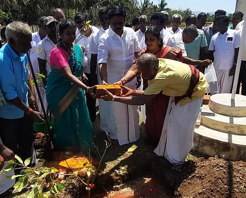 ஆரம்ப சுகாதார நிலையத்திற்கு கூடுதல் கட்டிடம், பள்ளி வகுப்பறை