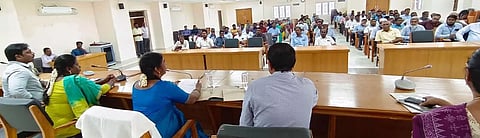 4,557 புலம்பெயர் தொழிலாளர்கள் விவரம் பதிவேற்றம்