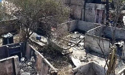 குன்றத்தூர் அருகே 23 குடிசை வீடுகள் தீயில் எரிந்து சாம்பல் - அடுத்தடுத்து சிலிண்டர்கள் வெடித்ததால் பரபரப்பு