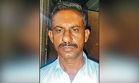 ஆந்திராவில் இருந்து ரெயிலில் கடத்திய 11 கிலோ கஞ்சா பறிமுதல் - ஒருவர் கைது