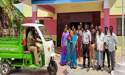 தூய்மை பணியாளர்களுக்கு மின்சார வாகனம்