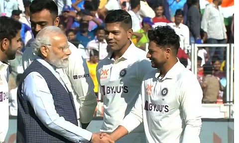 இந்தியா - ஆஸ்திரேலியா கடைசி டெஸ்ட்: பிரதமர் மோடியுடன் போட்டியை கண்டு ரசித்த ஆஸ்திரேலிய பிரதமர்..!