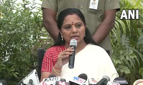 என் வீட்டில் வைத்து அமலாக்க துறை விசாரிக்க எனக்கு அடிப்படை உரிமை உள்ளது: எம்.எல்.சி. கவிதா பேட்டி