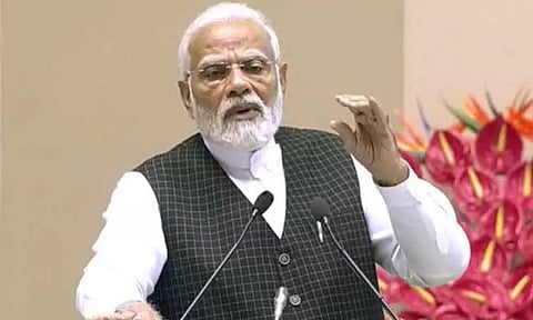 "பேரிடர் அபாயத்தைக் குறைக்க நவீன தொழில்நுட்பங்களை பயன்படுத்த வேண்டும்" - பிரதமர் மோடி