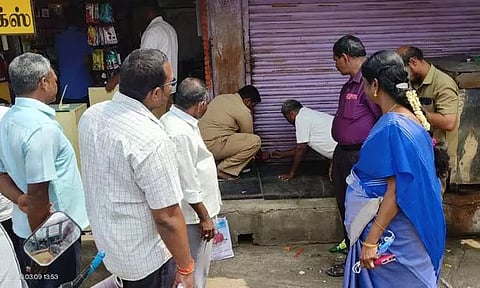 திருக்கோவிலூரில் வாடகை செலுத்தாததால் 6 கடைகளுக்கு சீல் வைப்பு நகராட்சி அதிகாரிகள் நடவடிக்கை